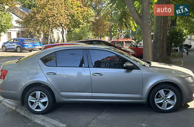 Skoda Octavia  2014
