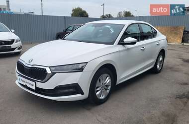 Skoda Octavia  2021