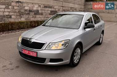 Skoda Octavia  2010