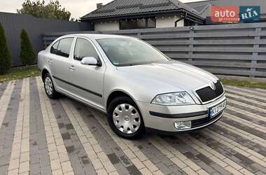 Skoda Octavia  2005
