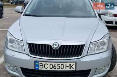 Skoda Octavia  2011