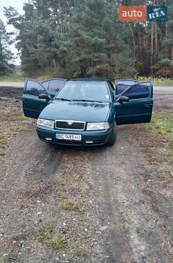 Skoda Octavia  2000
