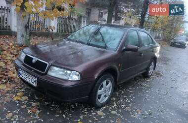 Skoda Octavia  1998