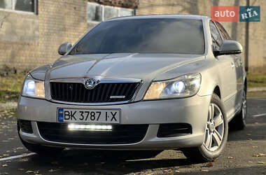 Skoda Octavia  2012
