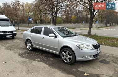 Skoda Octavia  2011