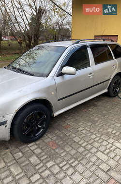 Skoda Octavia  2002