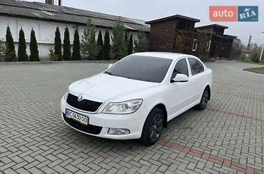 Skoda Octavia  2010