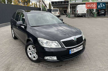 Skoda Octavia  2012