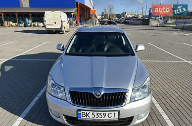 Skoda Octavia  2012