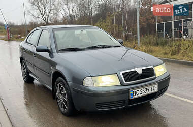 Skoda Octavia  2004