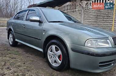 Skoda Octavia  2002