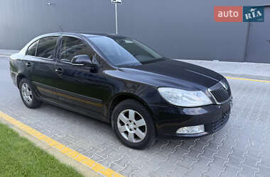 Skoda Octavia  2012