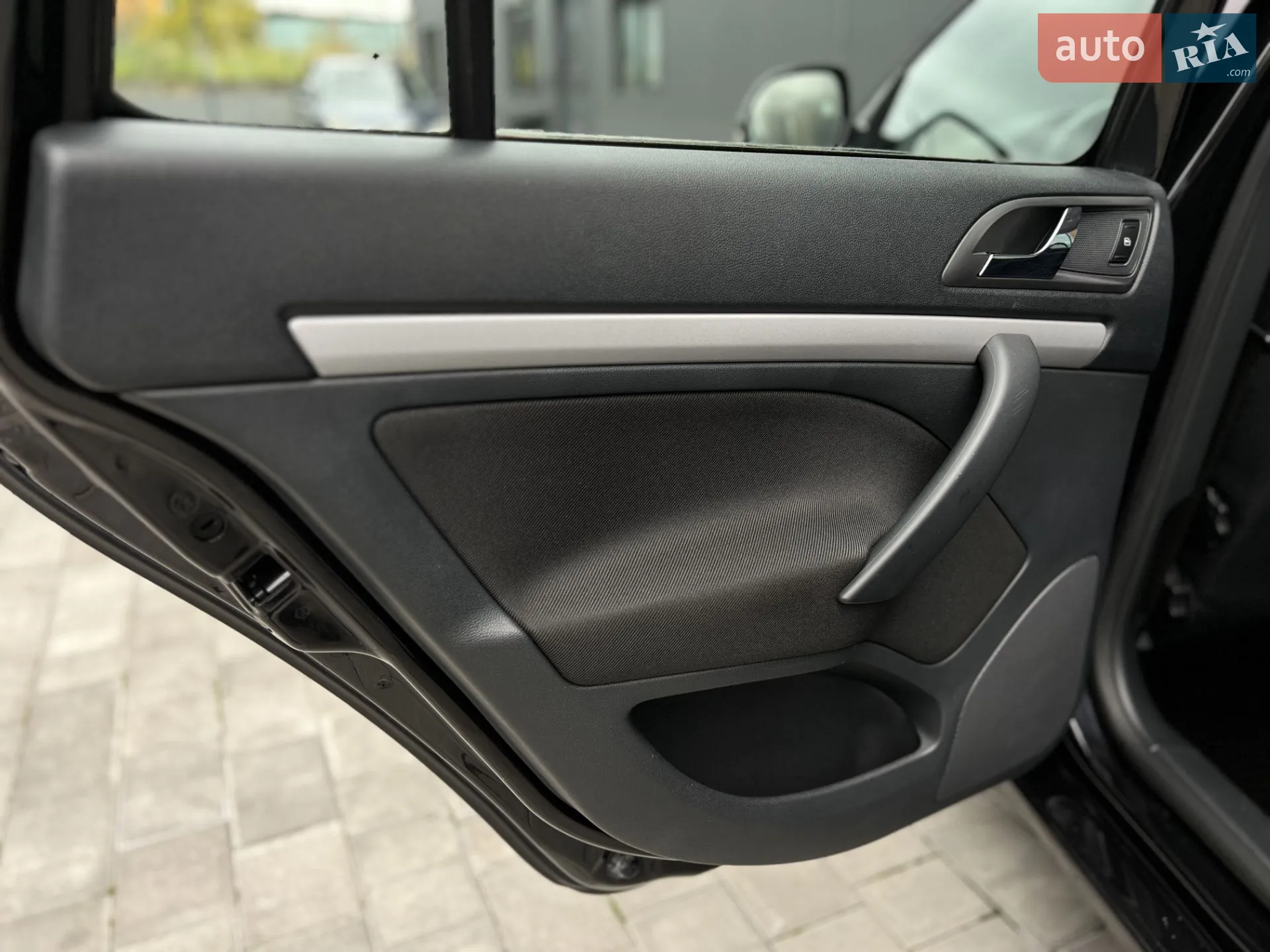 Skoda Octavia 2012 VIN TMBHK61Z8D2019709 фото оголошення 12 з 46
