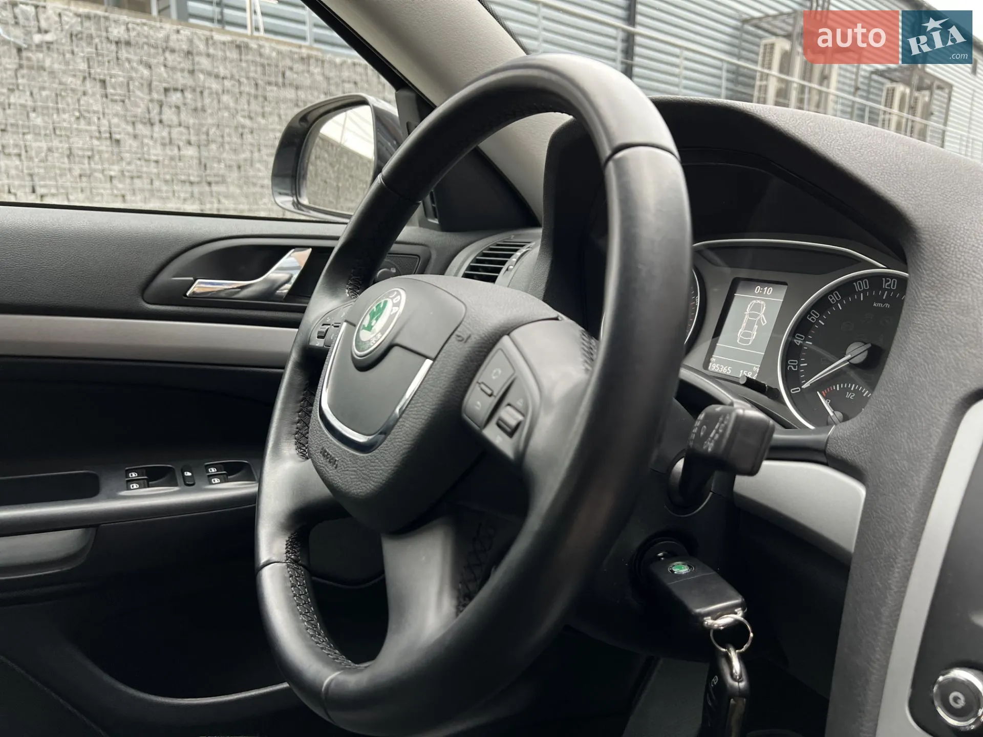 Skoda Octavia 2012 VIN TMBHK61Z8D2019709 фото оголошення 15 з 46