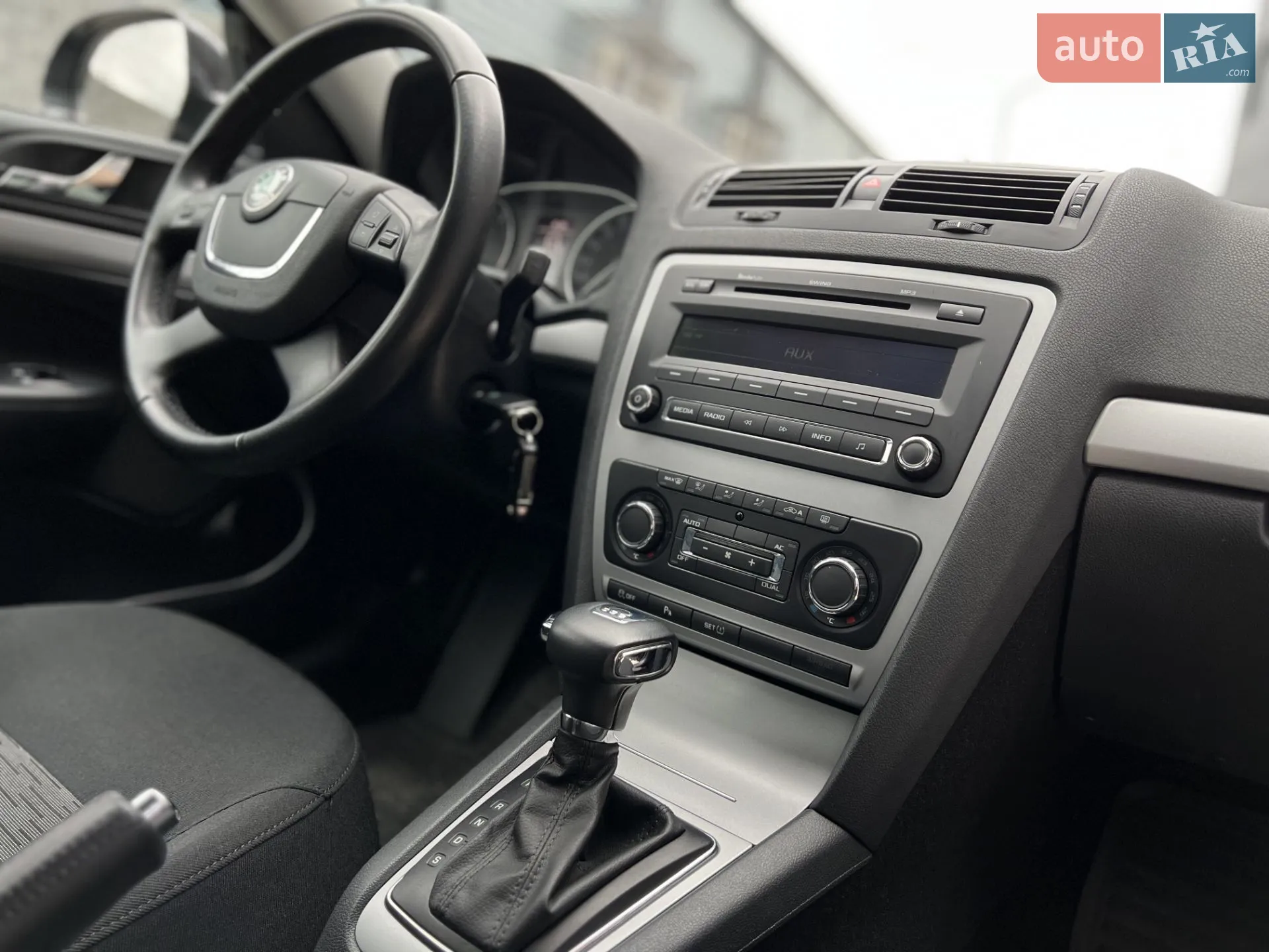 Skoda Octavia 2012 VIN TMBHK61Z8D2019709 фото оголошення 14 з 46