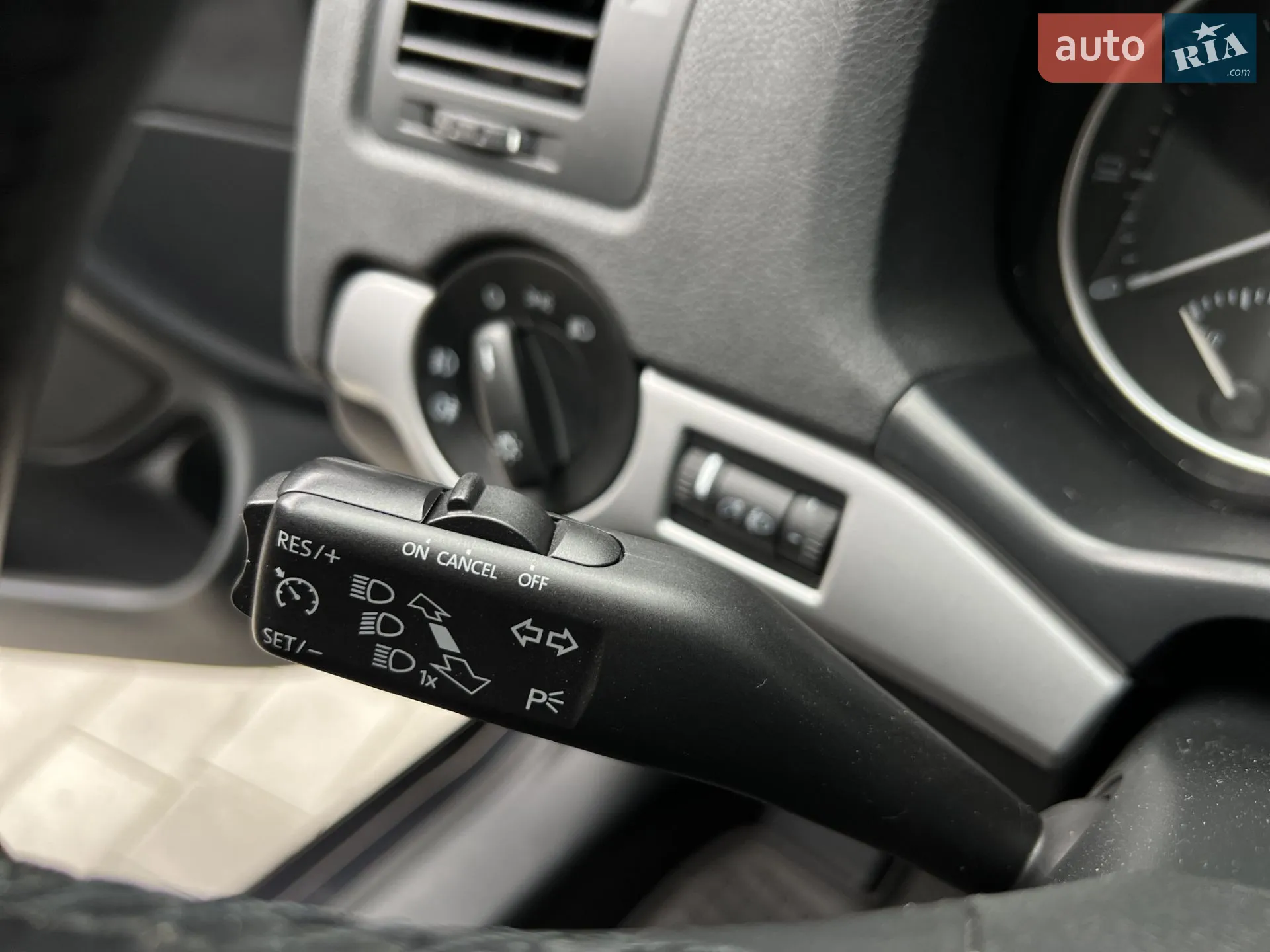 Skoda Octavia 2012 VIN TMBHK61Z8D2019709 фото оголошення 22 з 46