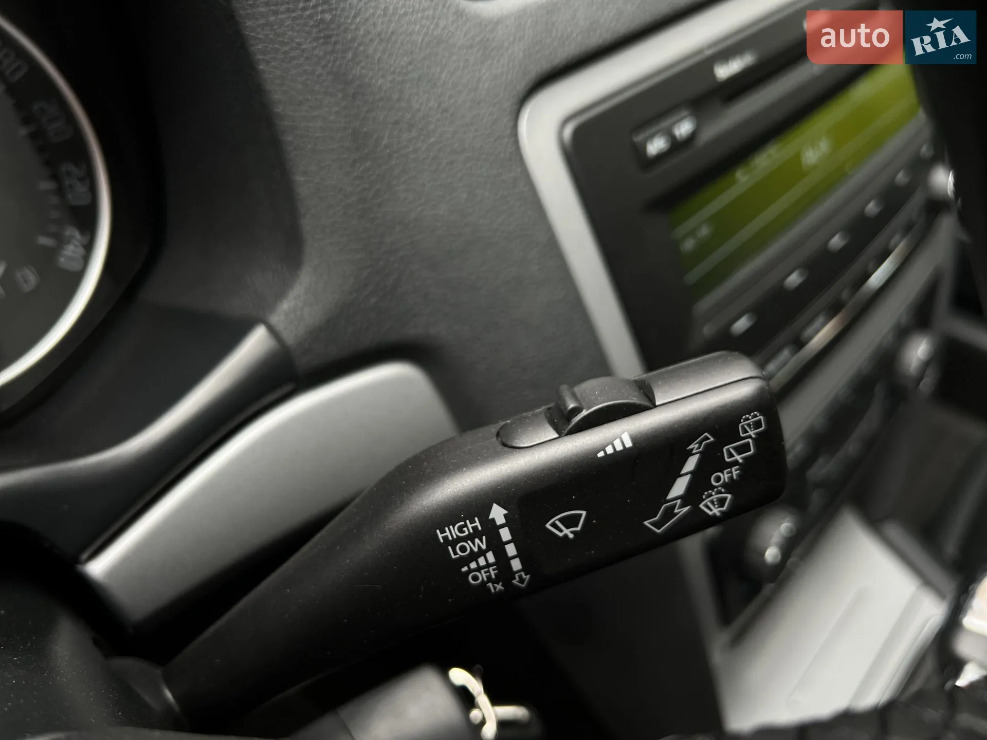 Skoda Octavia 2012 VIN TMBHK61Z8D2019709 фото оголошення 23 з 46