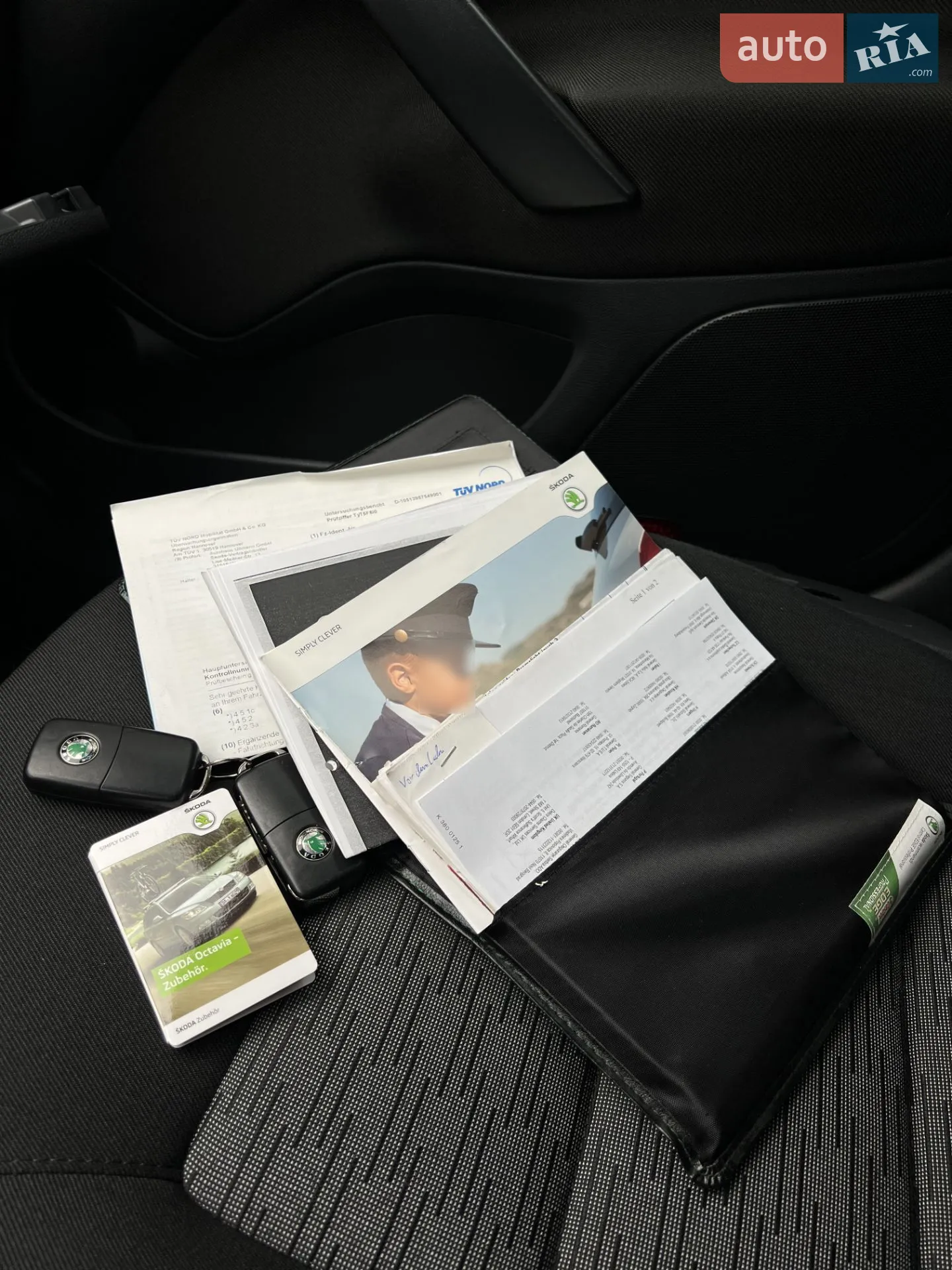 Skoda Octavia 2012 VIN TMBHK61Z8D2019709 фото оголошення 33 з 46