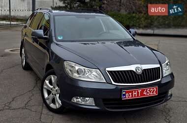 Skoda Octavia  2011