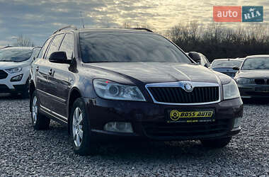 Skoda Octavia  2011