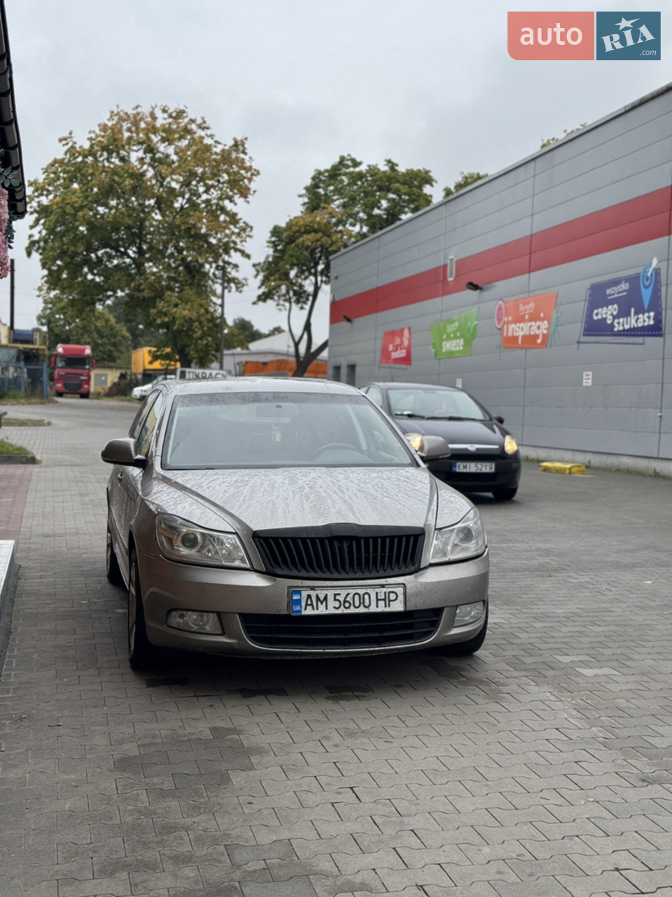 2010 Skoda Octavia - фото 1