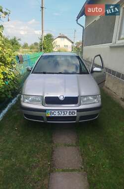 Skoda Octavia  2001