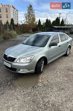 Skoda Octavia  2012