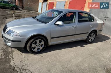 Skoda Octavia  2005