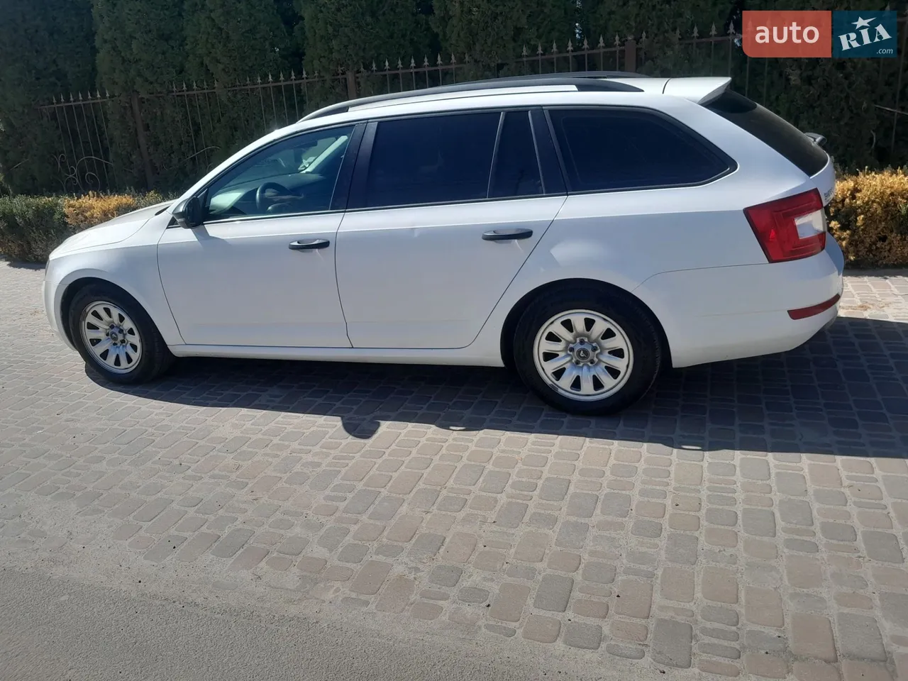 2016 Skoda Octavia - мініатюра 4