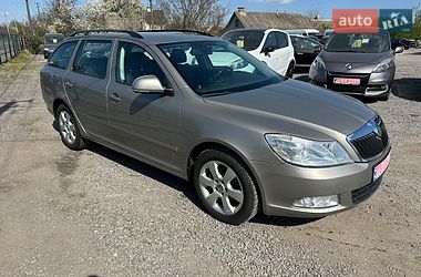 Skoda Octavia  2010