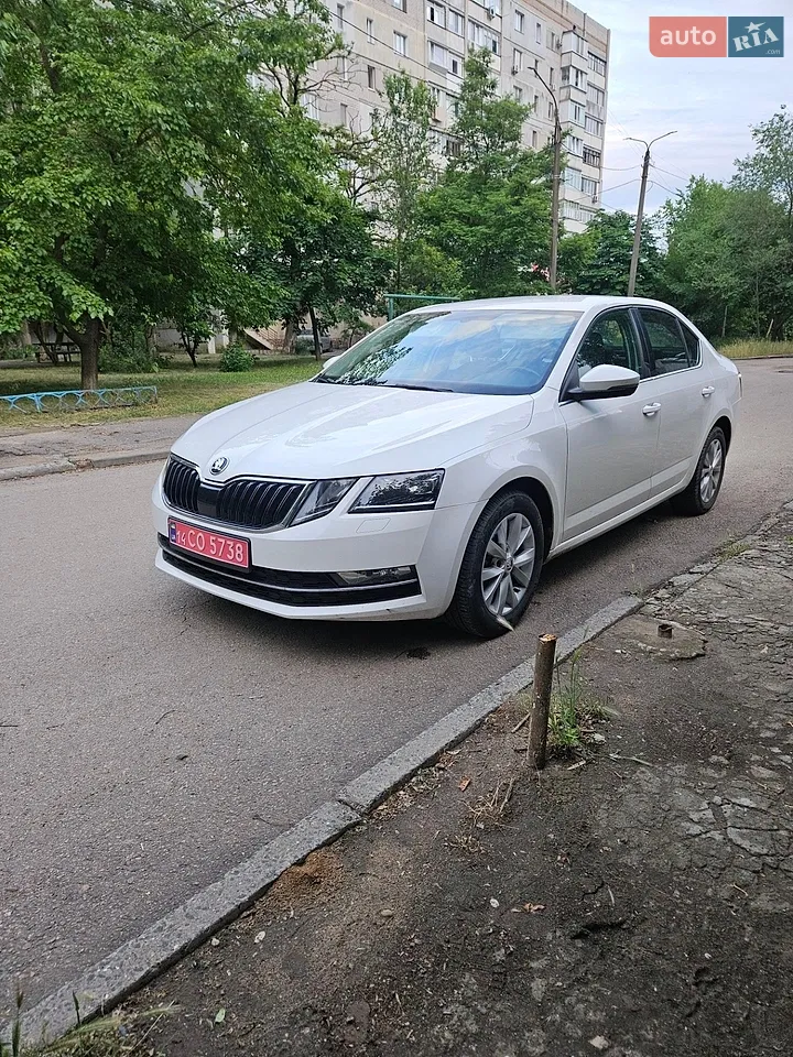2017 Skoda Octavia - фото 1