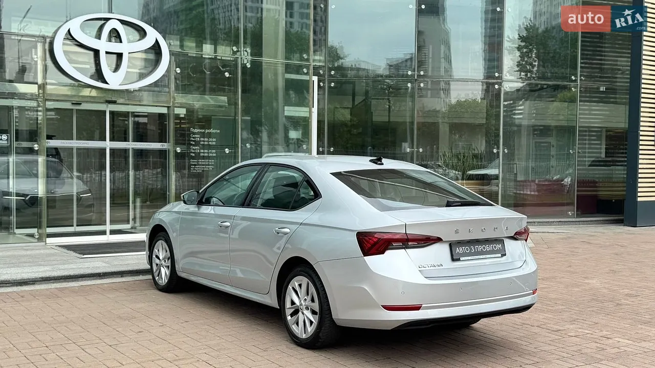 2022 Skoda Octavia - мініатюра 2