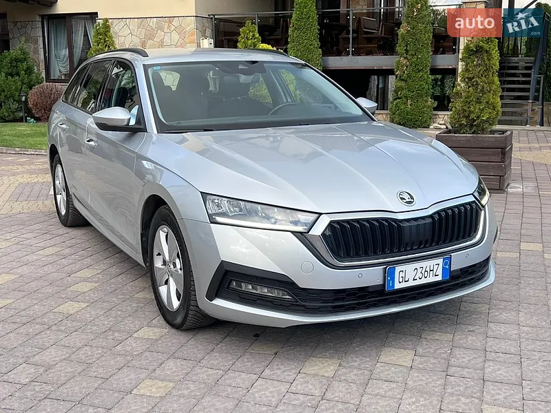 Skoda Octavia 2023