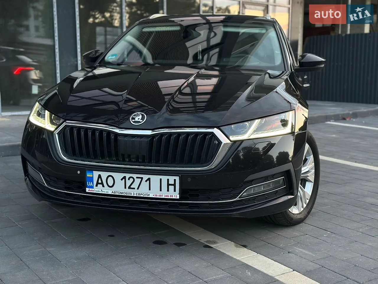 2021 Skoda Octavia - фото 1