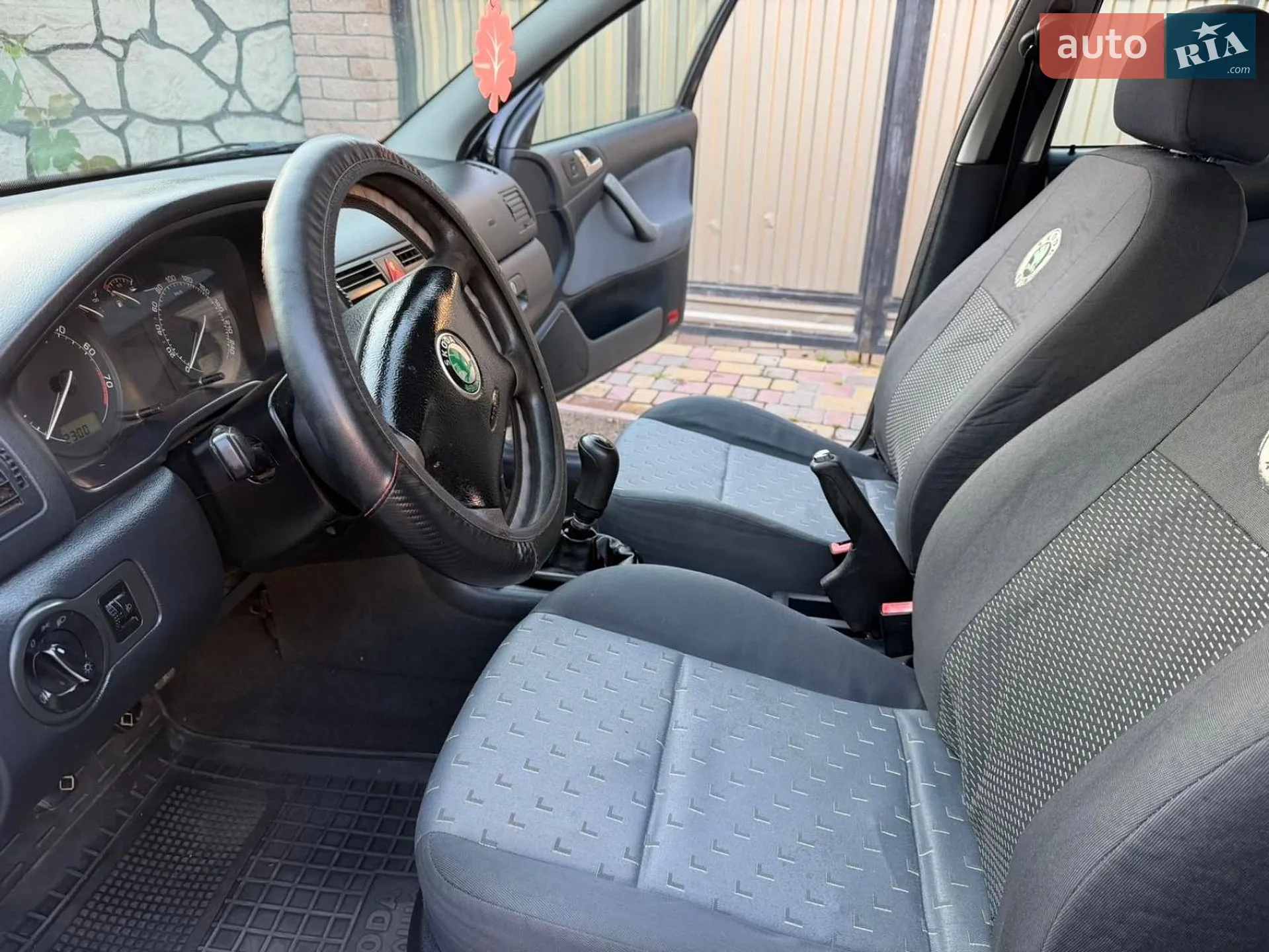 Skoda Octavia 2005 VIN TMBDX41U768852488 фото оголошення 10 з 45