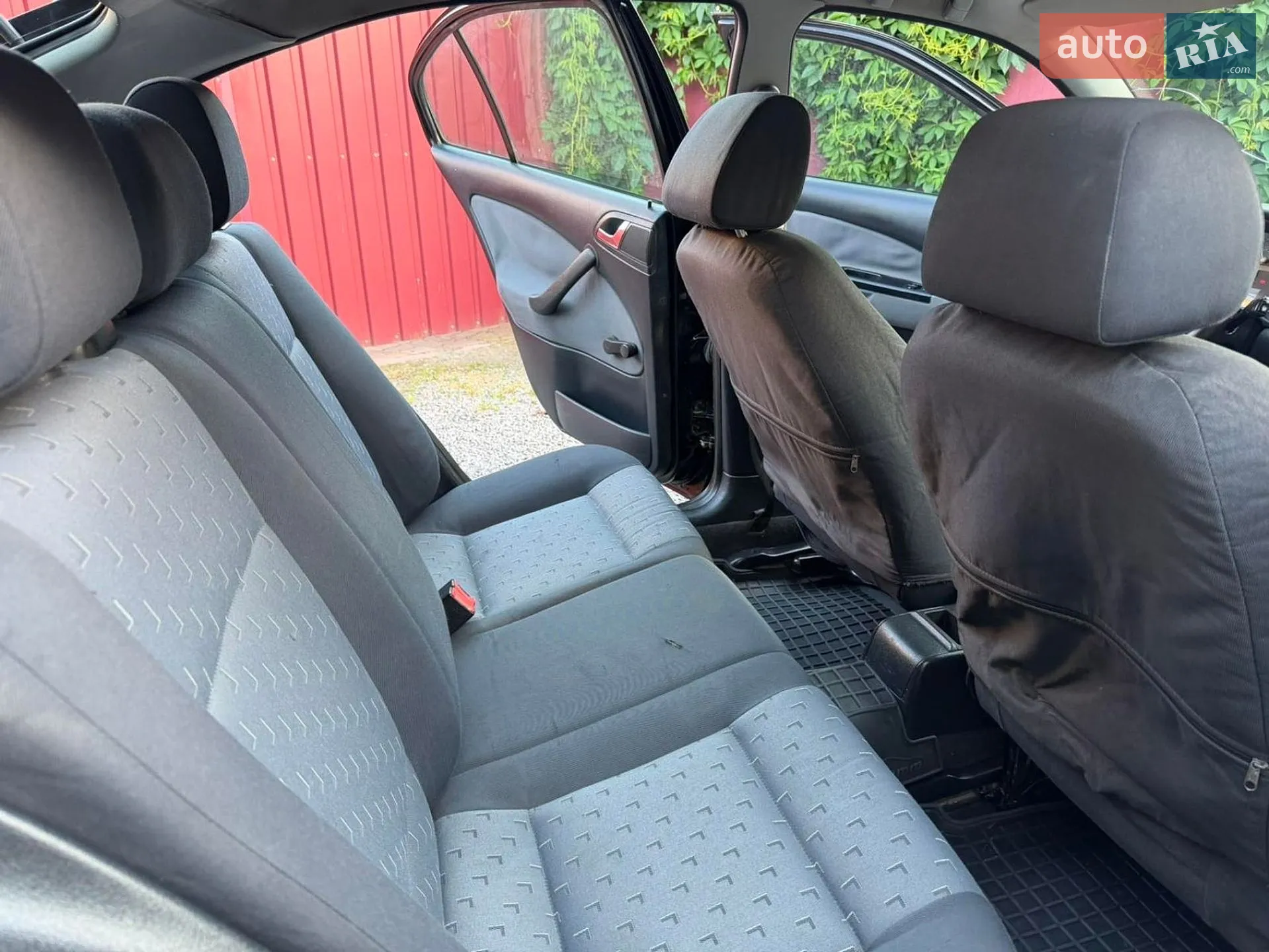Skoda Octavia 2005 VIN TMBDX41U768852488 фото оголошення 13 з 45