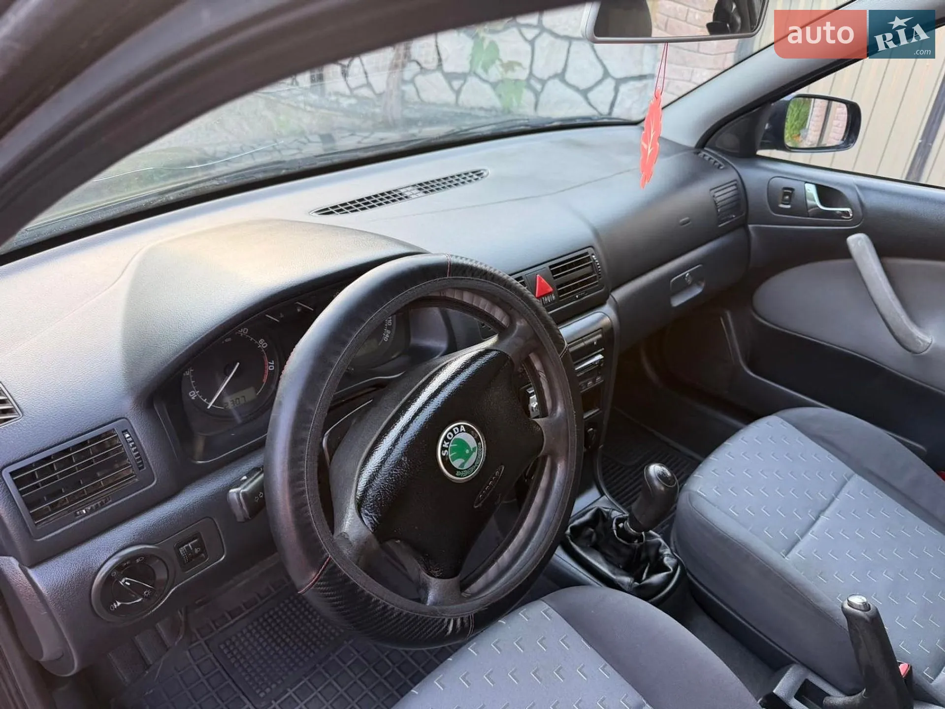 Skoda Octavia 2005 VIN TMBDX41U768852488 фото оголошення 37 з 45