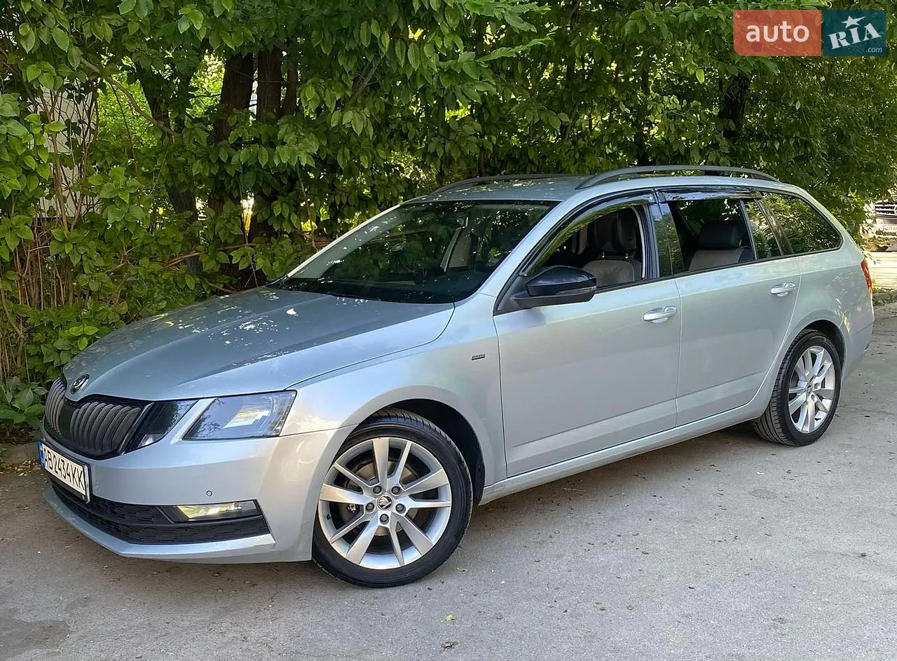 2017 Skoda Octavia - фото 1