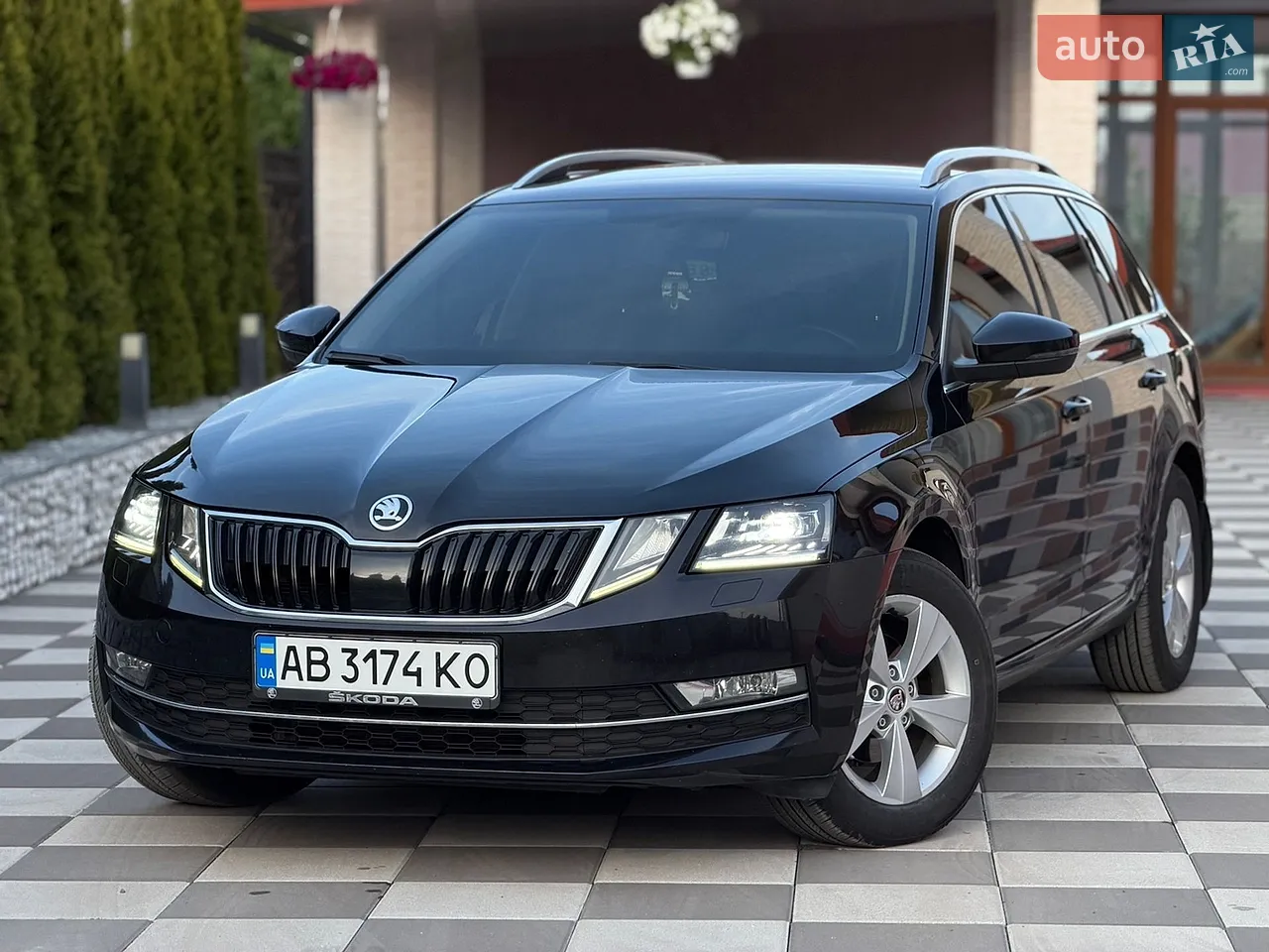2018 Skoda Octavia - мініатюра 2