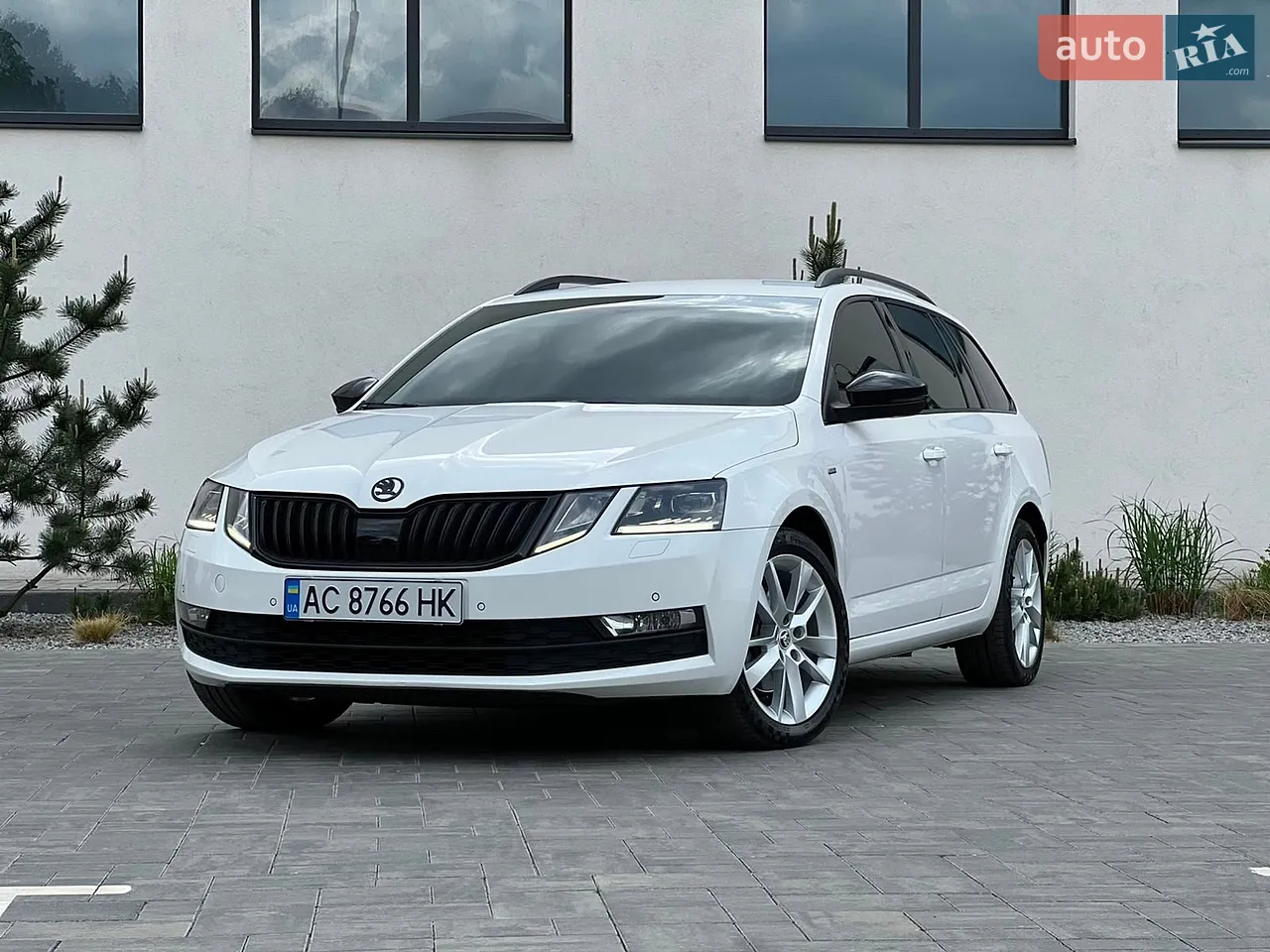2018 Skoda Octavia - фото 1