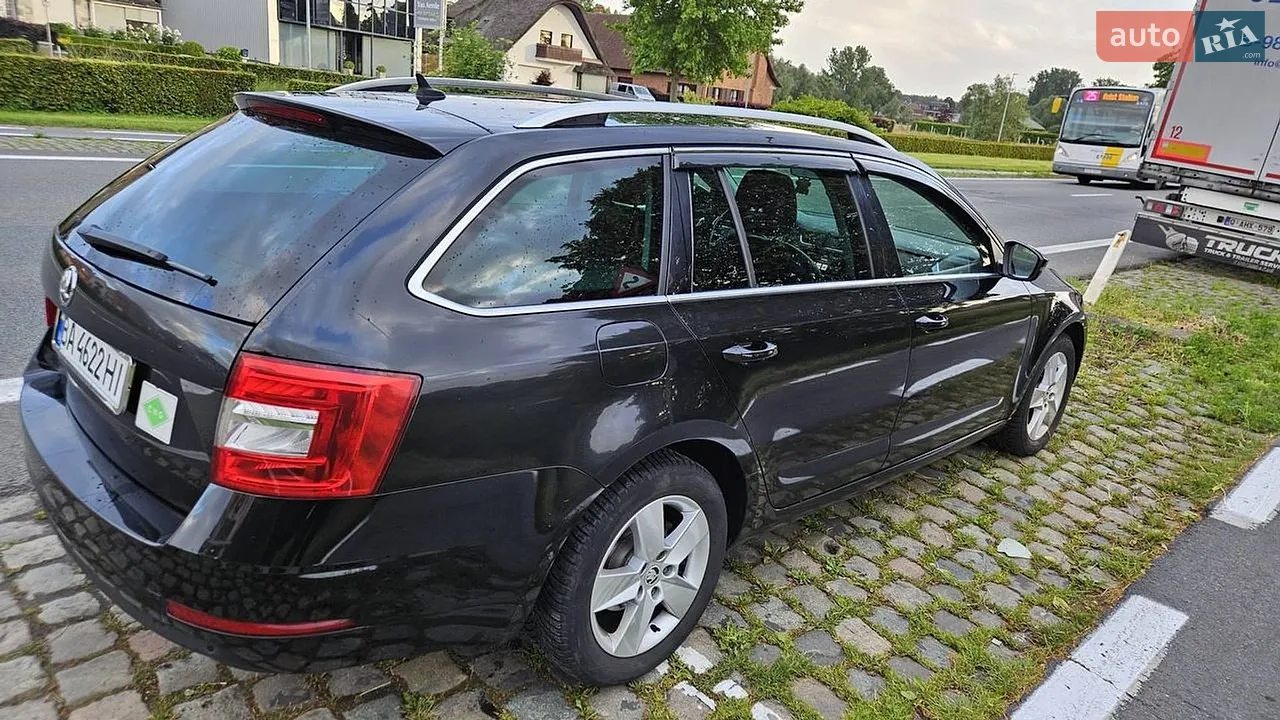 2017 Skoda Octavia - мініатюра 5