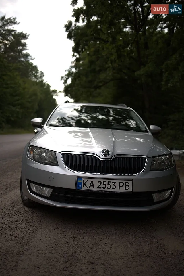 2015 Skoda Octavia - фото 1