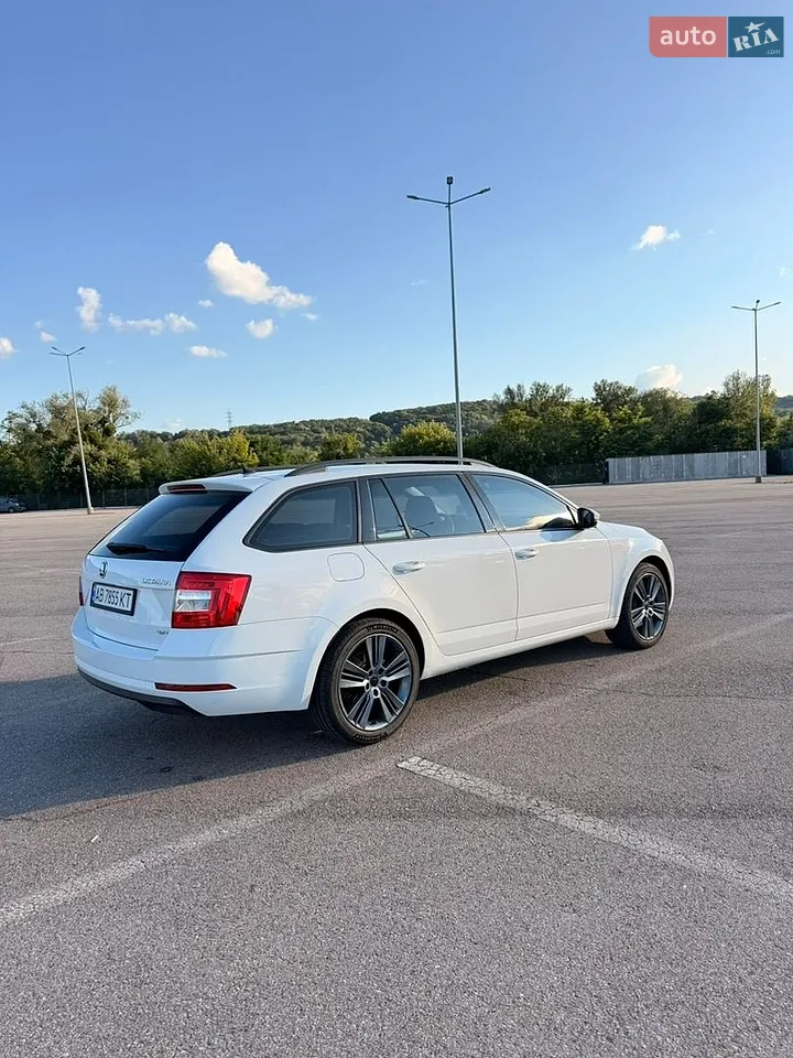 2019 Skoda Octavia - мініатюра 2