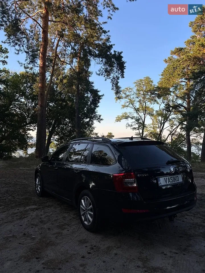 2015 Skoda Octavia - фото 1