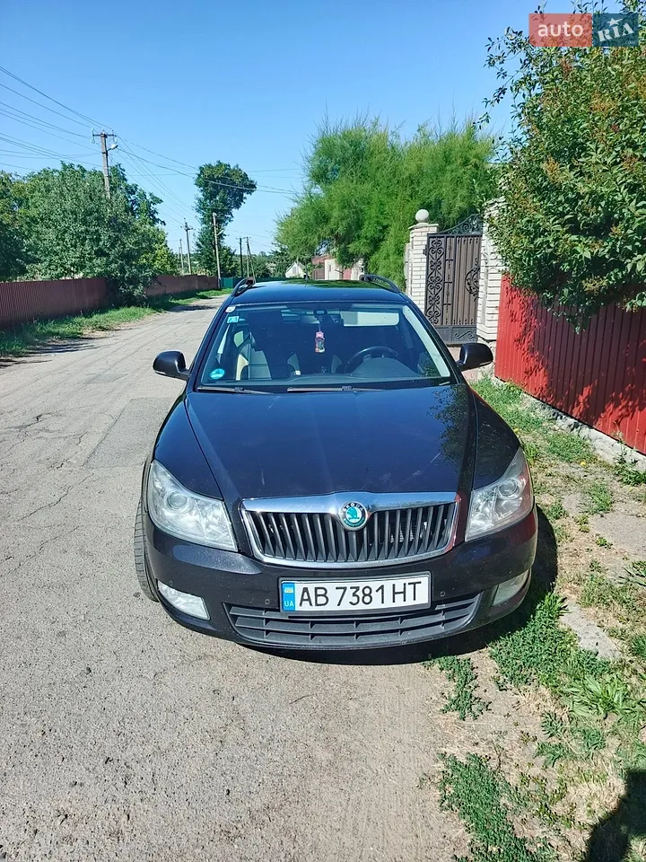 2011 Skoda Octavia - фото 1