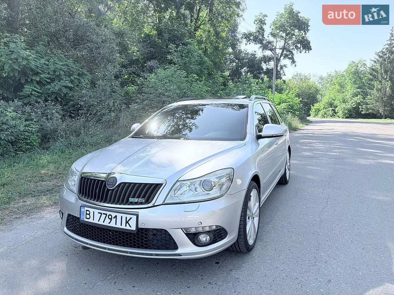 2010 Skoda Octavia - мініатюра 3