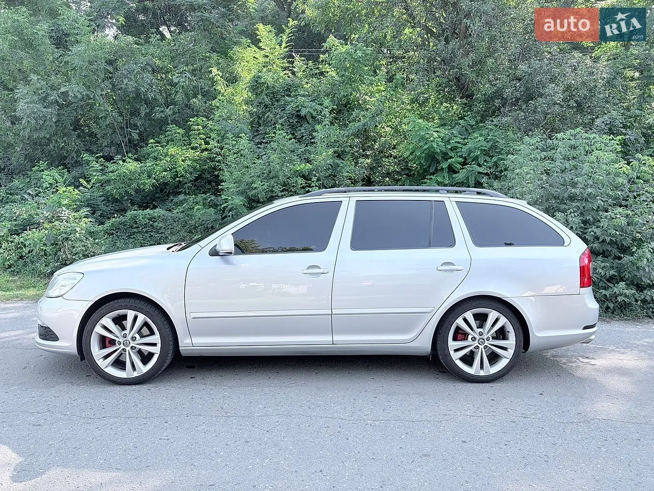 2010 Skoda Octavia - мініатюра 5