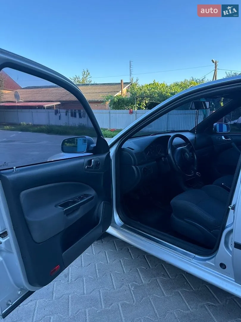 Skoda Octavia 2008 VIN TMBDL41U28B016542 фото оголошення 9 з 18