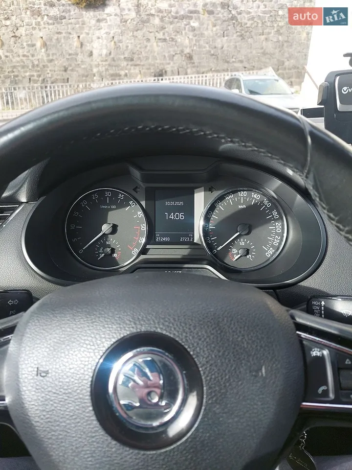 2016 Skoda Octavia - мініатюра 4