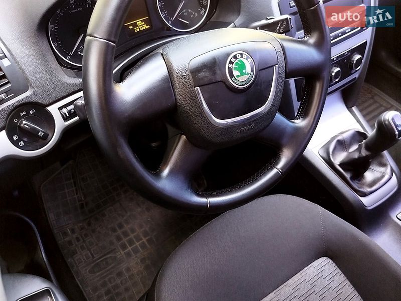 Лифтбек Skoda Octavia 2012 в Первомайске